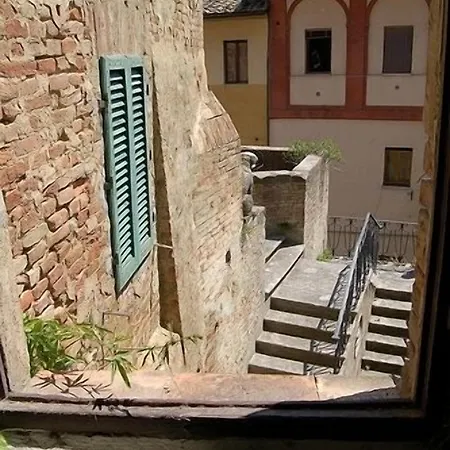 Residenza D Epoca Il Casato فندق مبيت وإفطار سيينا